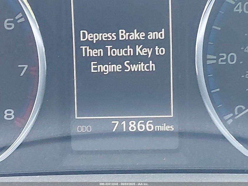 2017 TOYOTA RAV4 LIMITED - JTMYFREV8HD106971