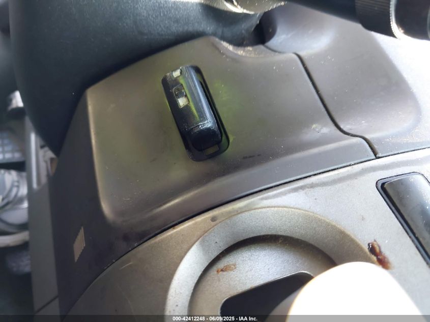 2004 Toyota Prius VIN: JTDKB20U240043262 Lot: 42412248