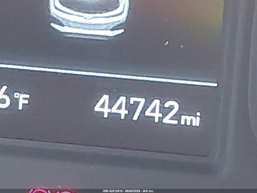 VIN KM8K2CAA2JU083173 2018 HYUNDAI KONA SEL