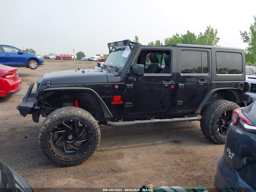 2015 JEEP WRANGLER UNLIMITED SPORT - 1C4BJWDG1FL519307