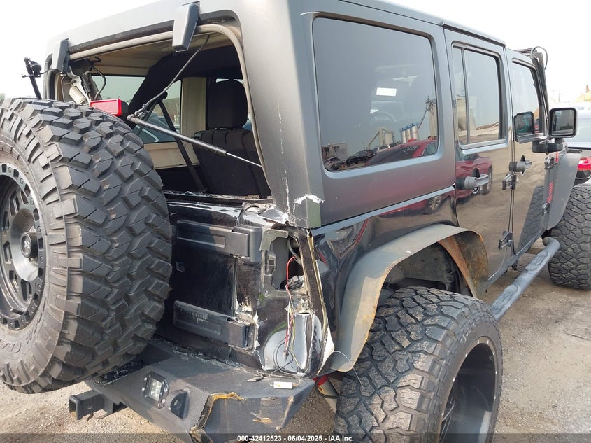 2015 JEEP WRANGLER UNLIMITED SPORT - 1C4BJWDG1FL519307