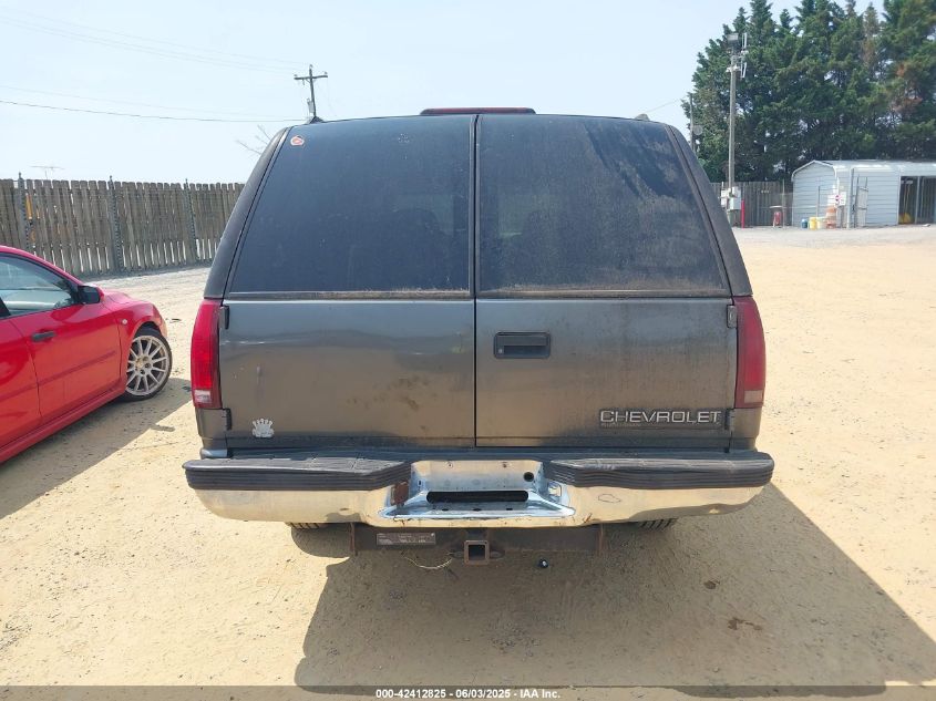 1999 Chevrolet Suburban 1500 VIN: GFNK16RXXJ446801 Lot: 42412825