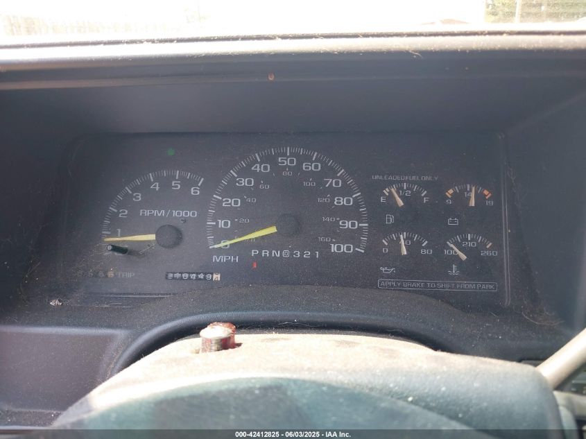 1999 Chevrolet Suburban 1500 VIN: GFNK16RXXJ446801 Lot: 42412825