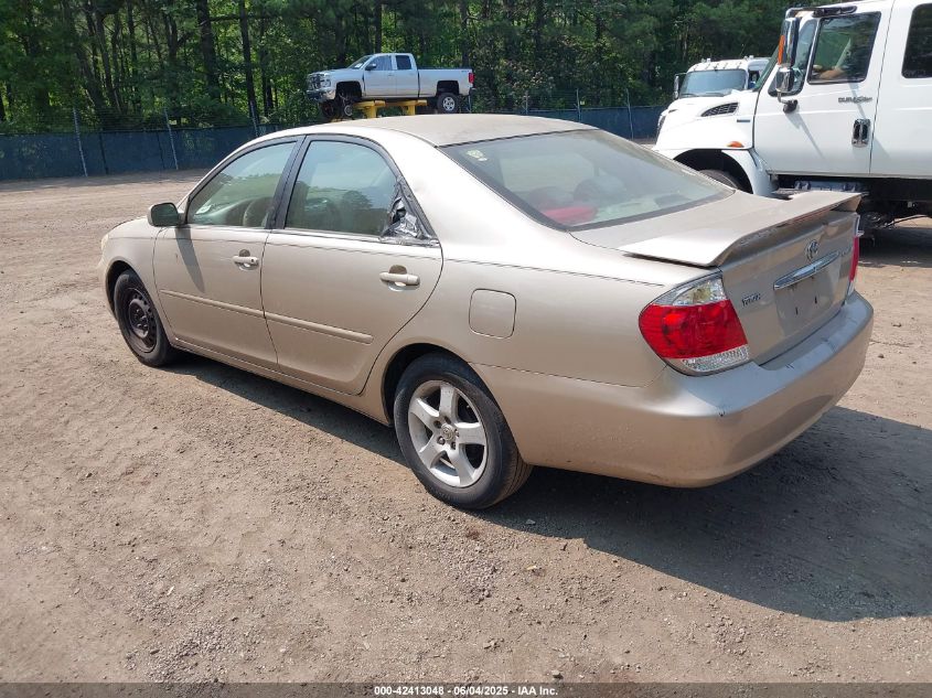 2005 Toyota Camry Le