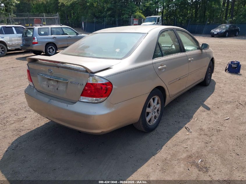 2005 Toyota Camry Le