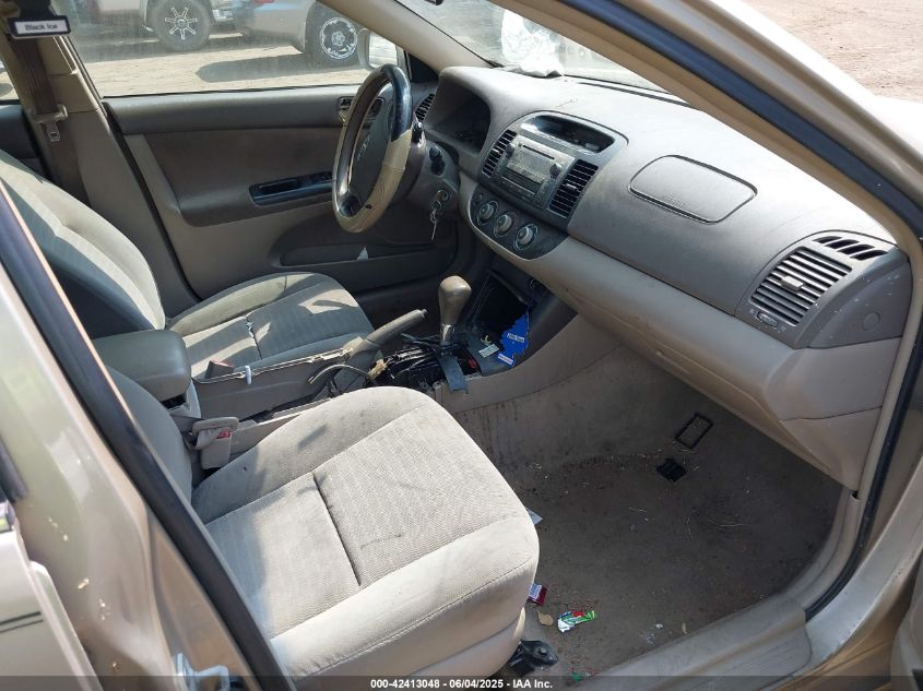 2005 Toyota Camry Le