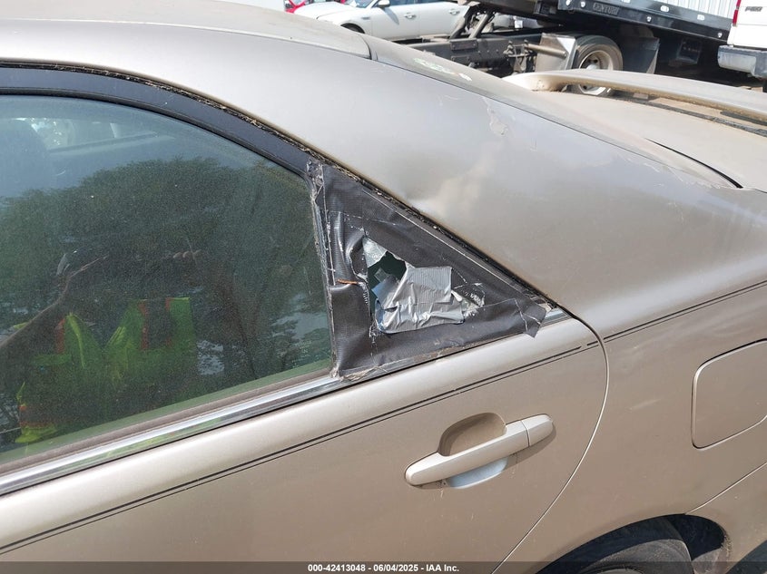 2005 Toyota Camry Le VIN: 4T1BE30K05U053287 Lot: 42413048