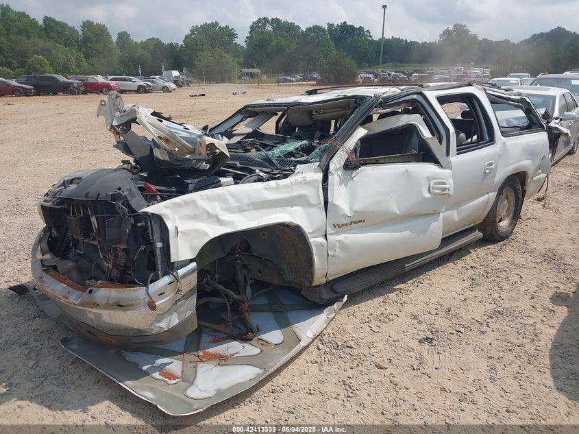 1GKEC16Z83J154709 2003 GMC YUKON photo no. 2