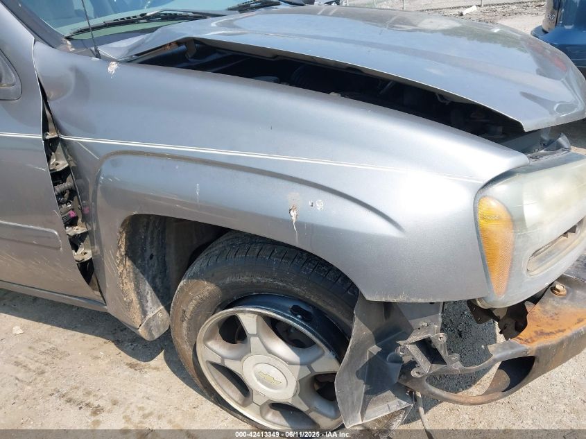 2007 Chevrolet Trailblazer Ls VIN: 1GNDT13S672105238 Lot: 42413349