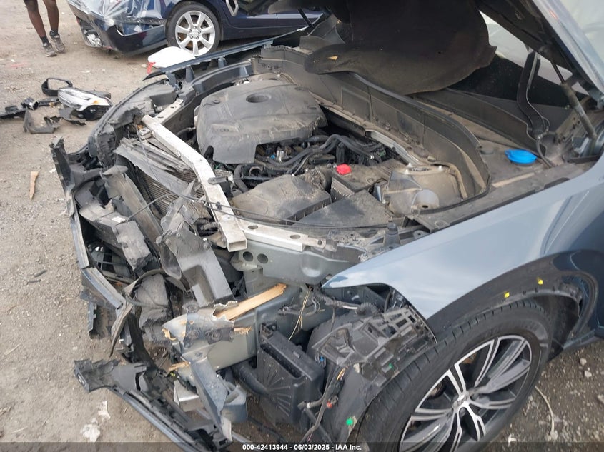 2020 VOLVO XC90 VIN: YV4102CK2L1546386
