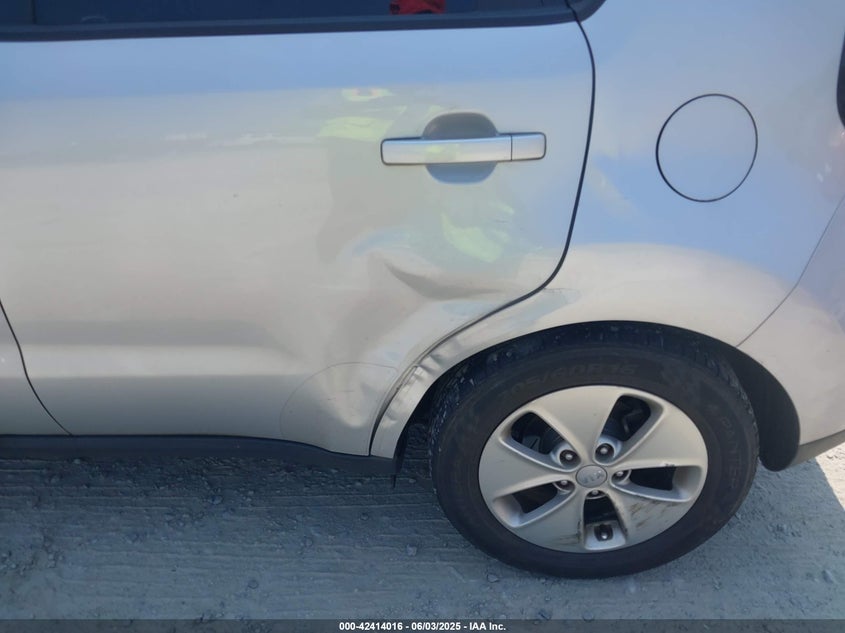 2015 KIA SOUL - KNDJN2A29F7788522