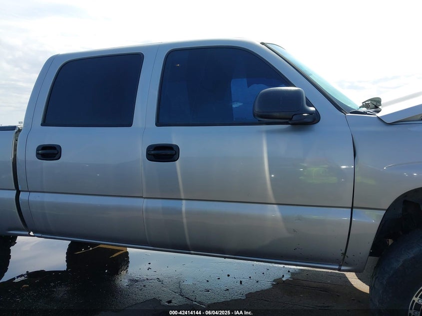 2006 CHEVROLET SILVERADO VIN: 2GCEK13T561105898