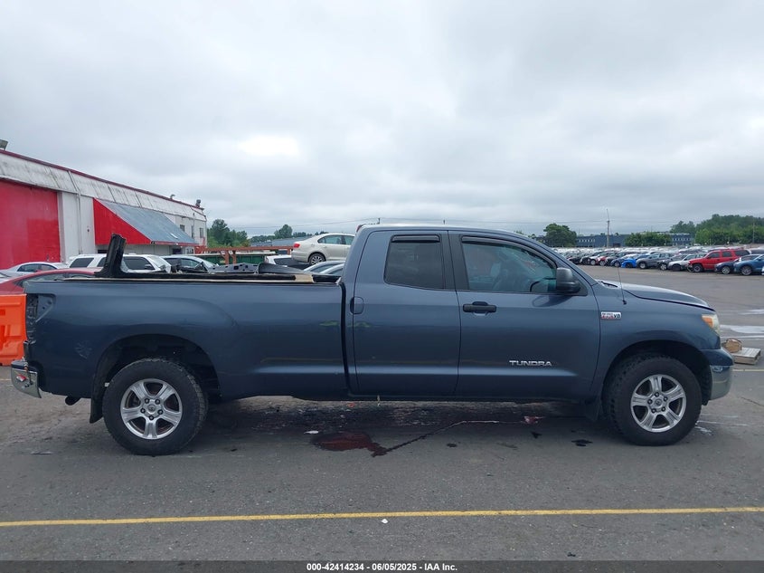 2008 Toyota Tundra Base 5.7L V8 VIN: 5TFCV54168X006161 Lot: 42414234