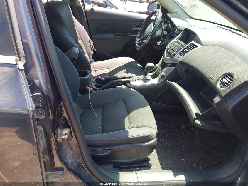 2014 CHEVROLET CRUZE VIN: 1G1PC5SB1E7424084