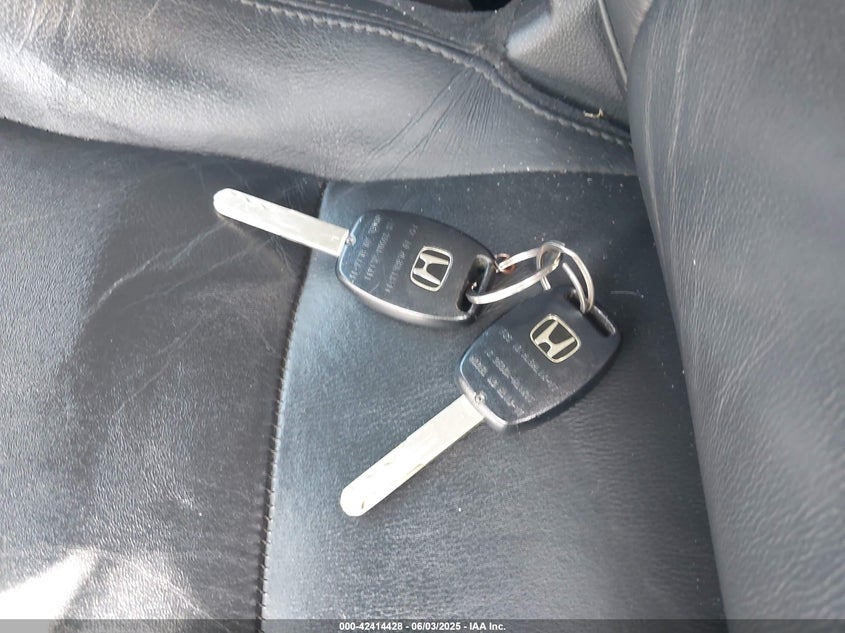 2008 HONDA ACCORD VIN: 1HGCS22868A006981