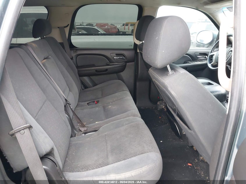 2008 GMC YUKON VIN: 1GKFC13C48R269014