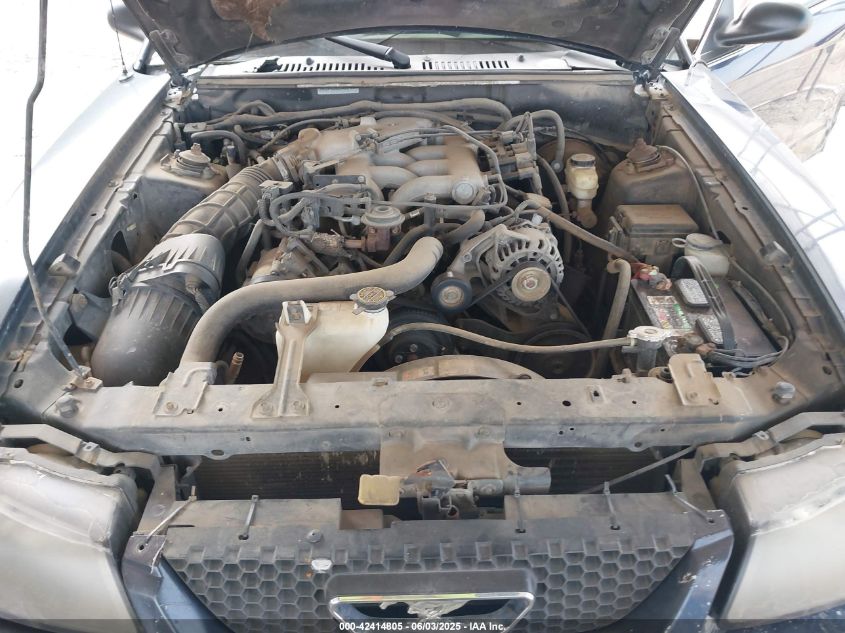 2002 Ford Mustang VIN: 1FAFP40412F2261 Lot: 42414805