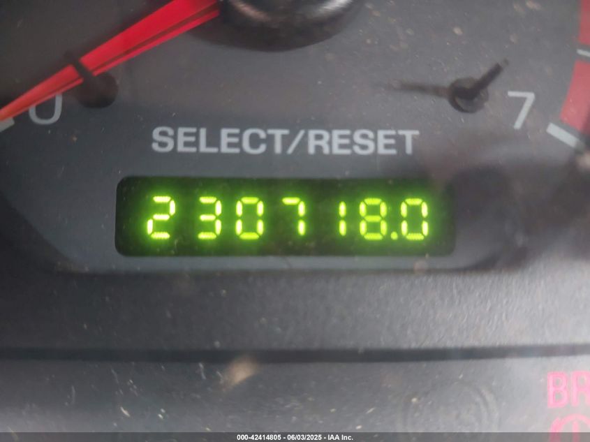 2002 Ford Mustang VIN: 1FAFP40412F2261 Lot: 42414805