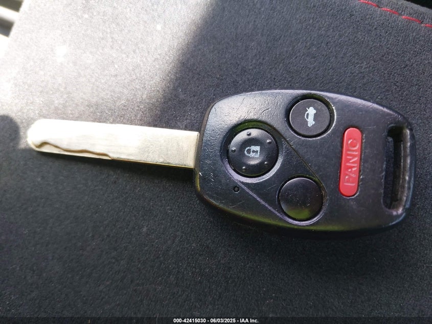 2008 HONDA CIVIC VIN: 2HGFG21558H707339