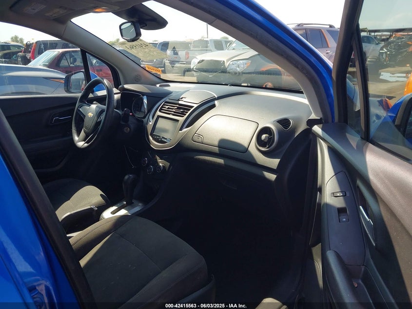 2016 CHEVROLET TRAX VIN: KL7CJKSB0GB647983