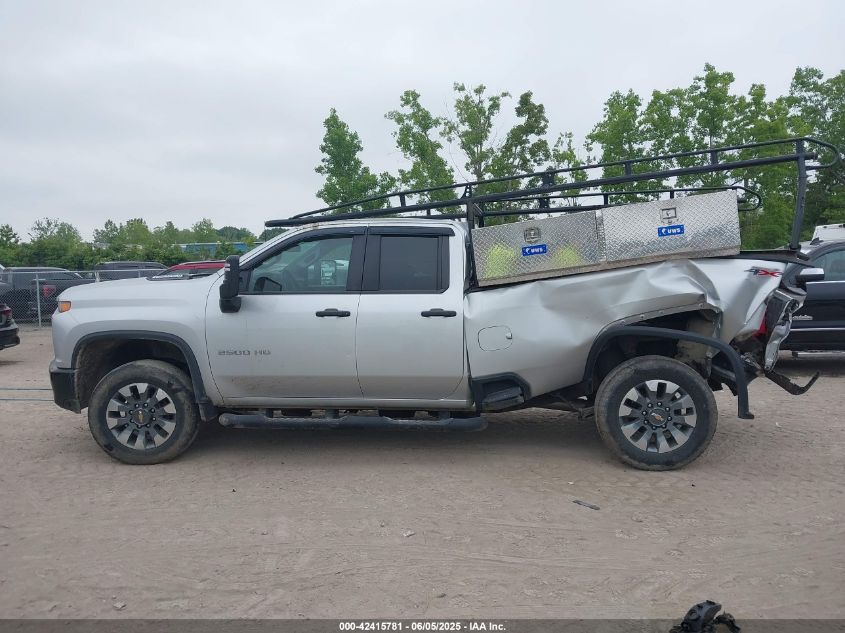 2022 Chevrolet Silverado 2500Hd 4Wd Double Cab Long Bed Custom VIN: 1GC5YMEY4NF221643 Lot: 42415781