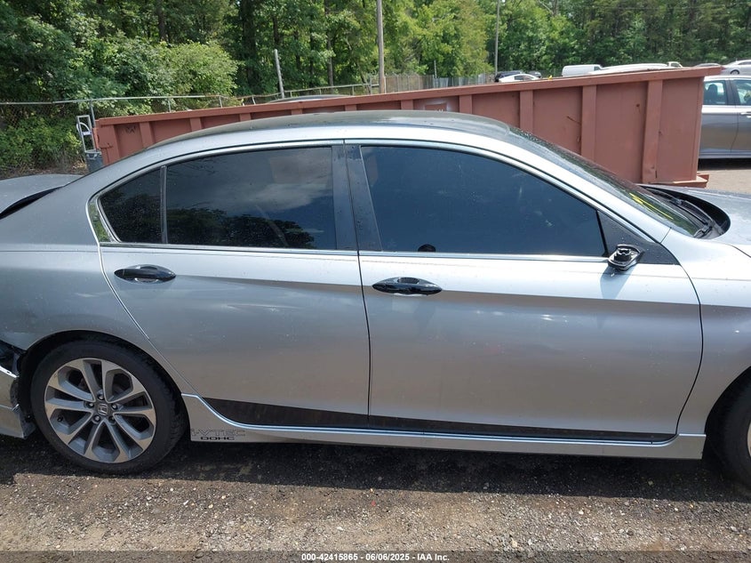 2017 HONDA ACCORD VIN: 1HGCR2F15HA058935