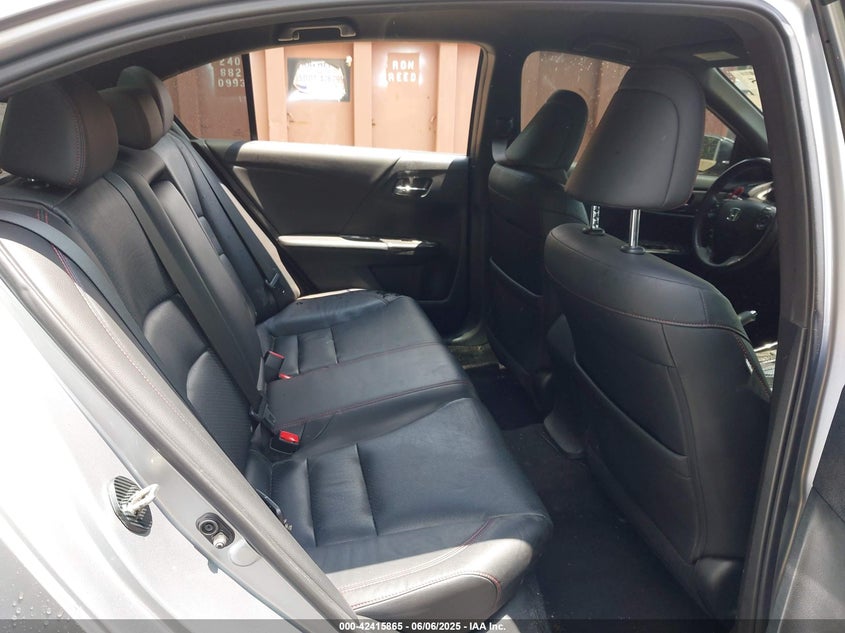2017 HONDA ACCORD VIN: 1HGCR2F15HA058935