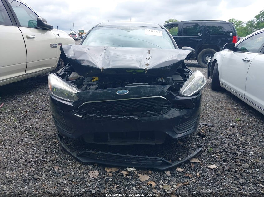 2018 FORD FOCUS VIN: 1FADP3F24JL248653