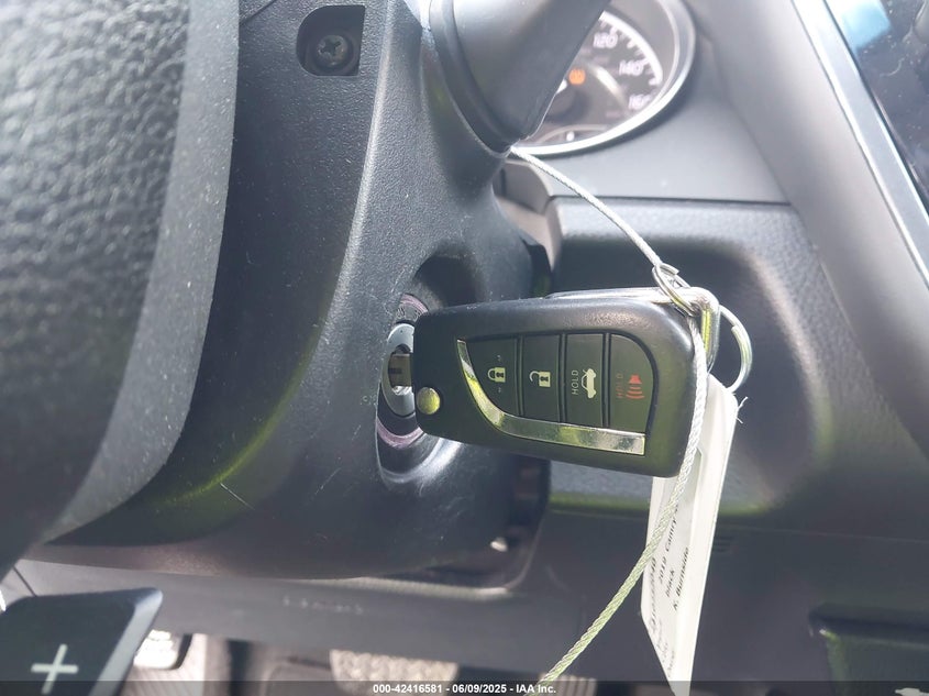 2019 TOYOTA CAMRY VIN: 4T1B11HK0KU854530