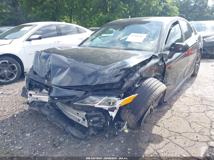 2019 TOYOTA CAMRY VIN: 4T1B11HK0KU854530
