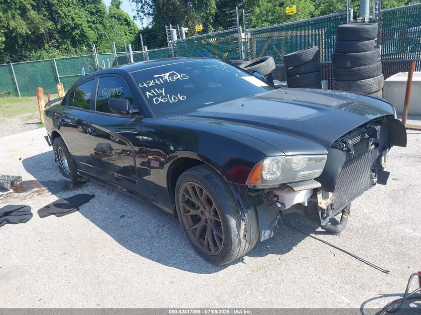 DODGE CHARGER SRT8 SUPER BEE