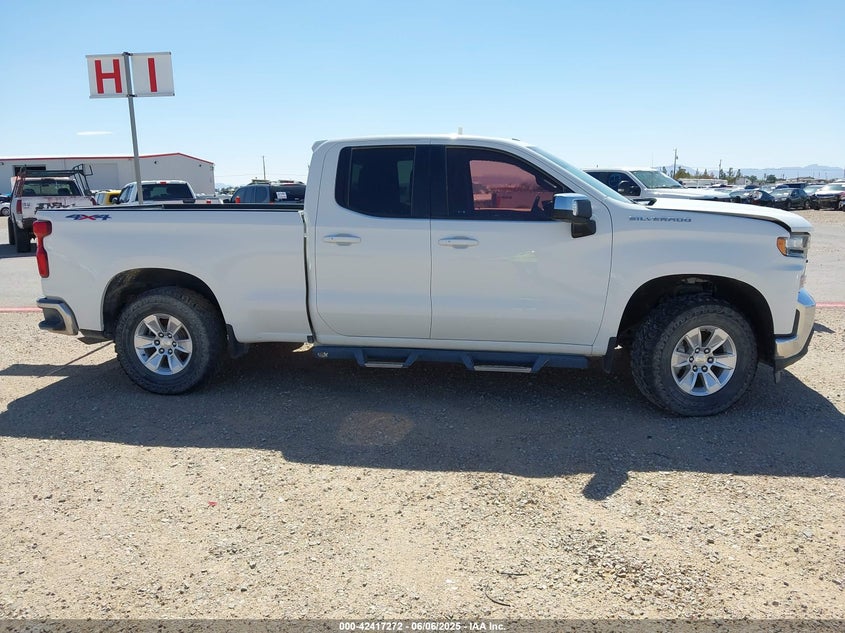 2019 CHEVROLET SILVERADO 1500 LT - 1GCRYDED2KZ370822