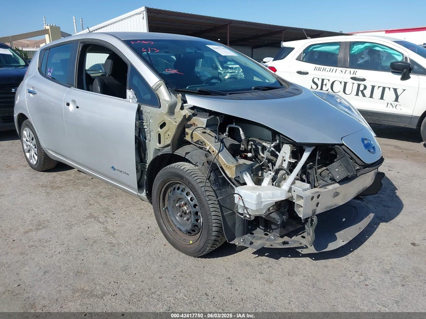 2017 NISSAN LEAF VIN: 1N4BZ0CP1HC300038