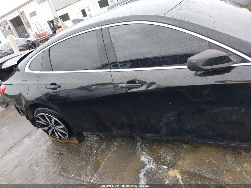 2022 CHEVROLET MALIBU FWD RS - 1G1ZG5ST9NF118200