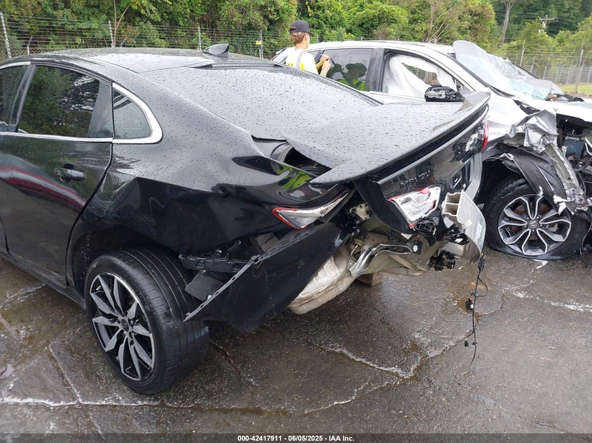 2022 CHEVROLET MALIBU FWD RS - 1G1ZG5ST9NF118200