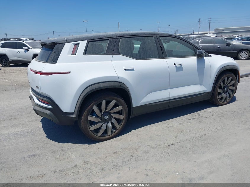 Vin: vcf1zbu21pg002147, lot: 42910476, fisker ocean one 20234