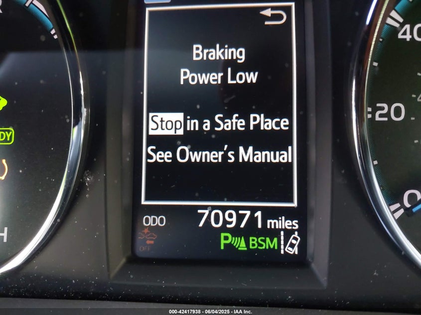 2018 TOYOTA RAV4 HYBRID XLE - JTMRJREV8JD167312