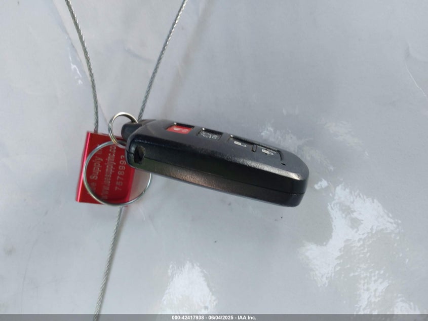 2018 TOYOTA RAV4 HYBRID XLE - JTMRJREV8JD167312