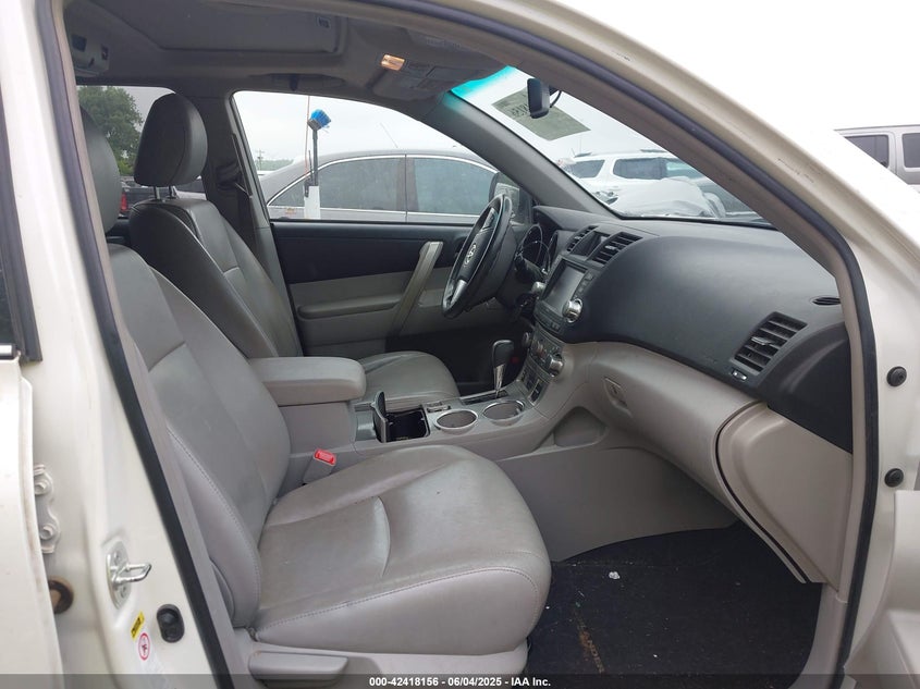 2012 TOYOTA HIGHLANDER VIN: 5TDBK3EHXCS151884