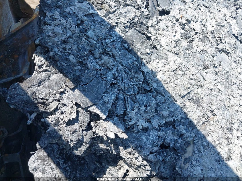 2022 Ram 3500 Tradesman 4X4 8' Box VIN: 3C63R3AJ6NG206767 Lot: 42418603