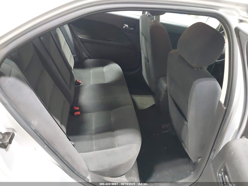 2006 FORD FUSION VIN: 3FAFP08146R160268