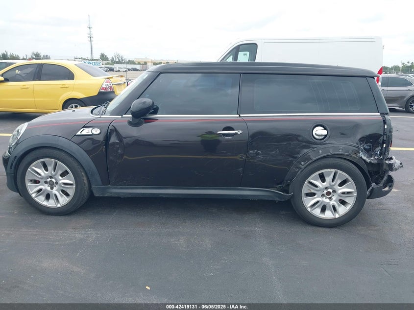 2014 MINI CLUBMAN VIN: WMWZG3C53ETY33385