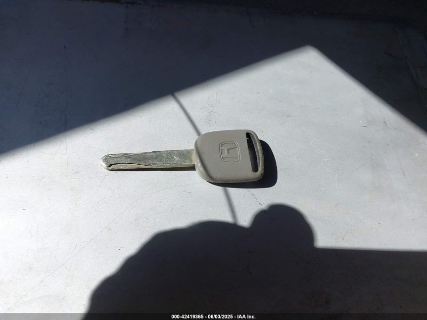 2009 Honda Civic Lx VIN: 2HGFG12669H500140 Lot: 42419365