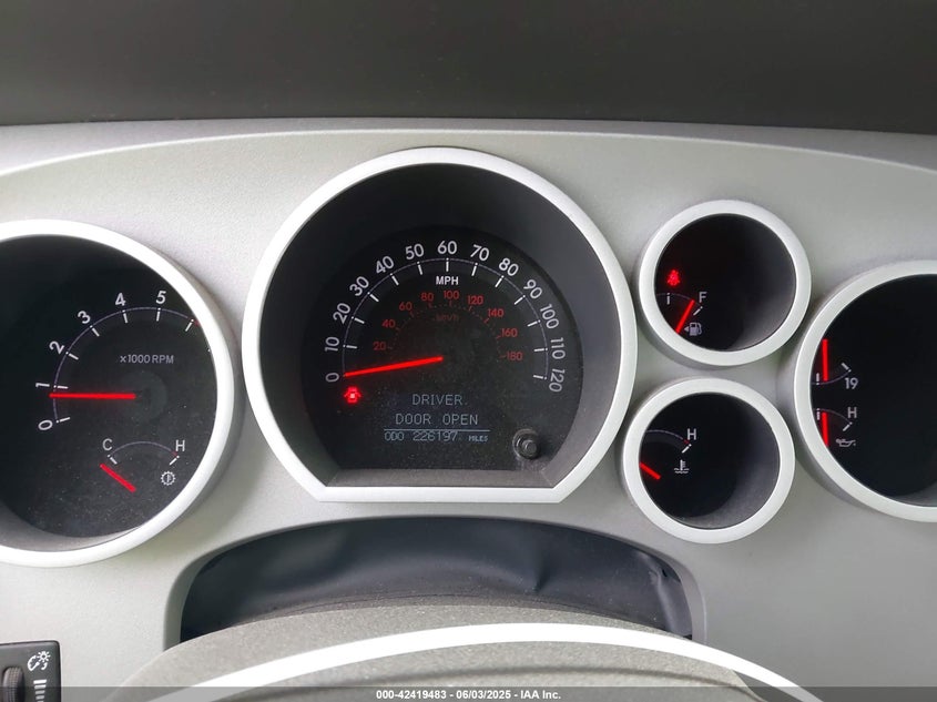 2008 Toyota Tundra Limited 5.7L V8 VIN: 5TFEV58198X051436 Lot: 42419483