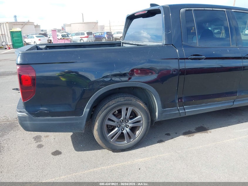 2017 HONDA RIDGELINE SPORT - 5FPYK2F11HB006113