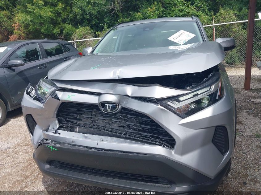 2025 Toyota RAV4 - 2T3W1RFV2SC326719