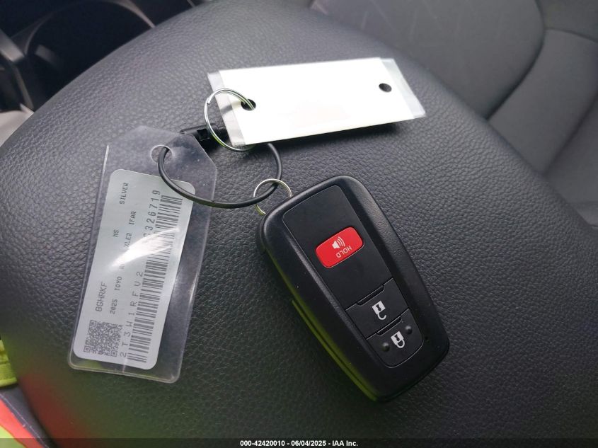 2025 Toyota RAV4 - 2T3W1RFV2SC326719