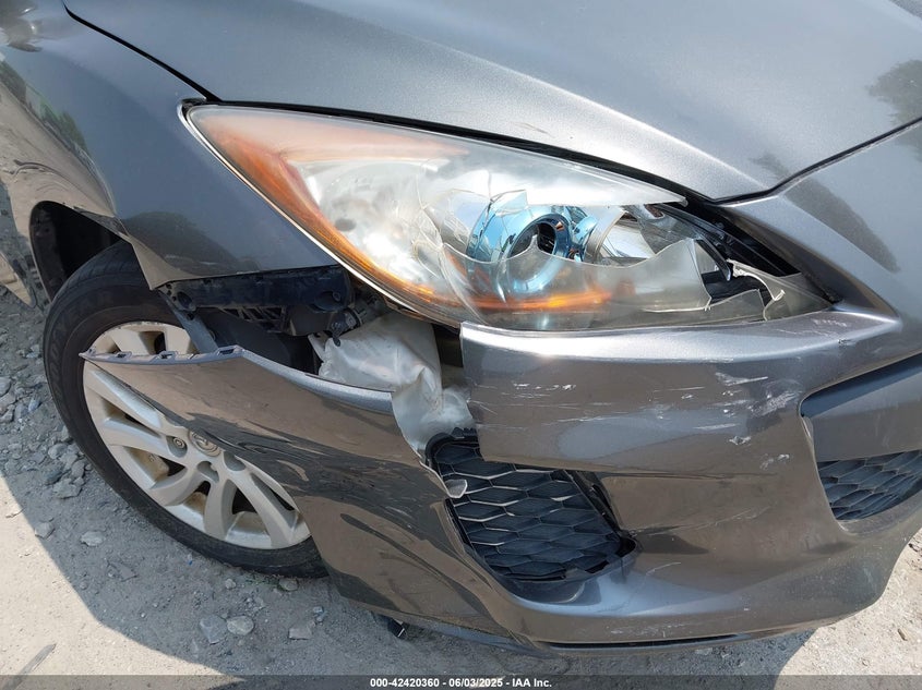 2012 MAZDA MAZDA3 VIN: JM1BL1W86C1522715