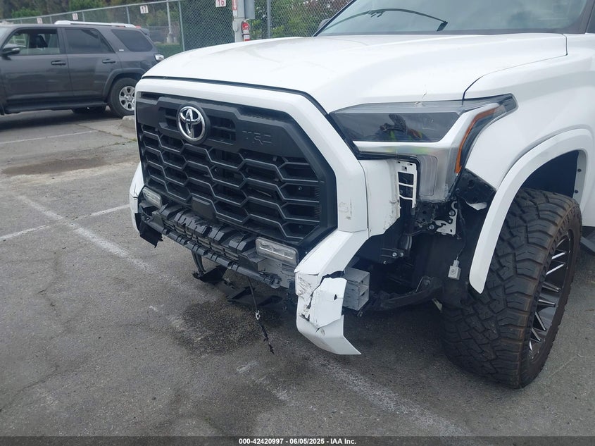 2024 TOYOTA TUNDRA SR5 4WD - 5TFLA5DB5RX202405