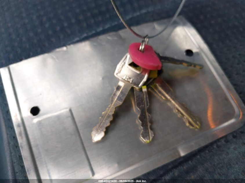 1991 Lincoln Mark Vii Lsc VIN: 1LNCM93E2MY650464 Lot: 42421438